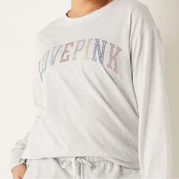 NWT VS Pink - long sleeve campus tee - rainbow sequin - XL - Picture 2 of 7
